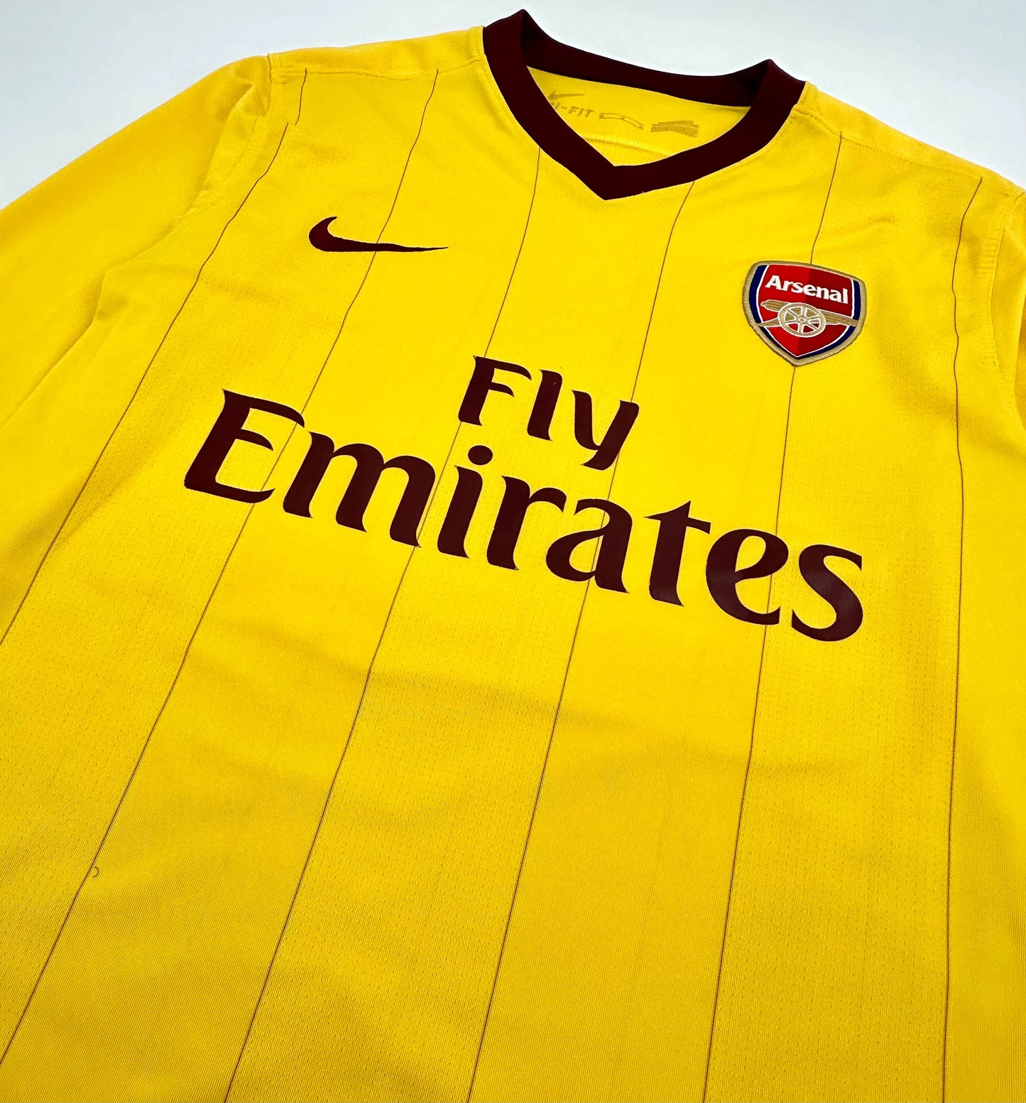 2010-11 Arsenal AWAY / OS