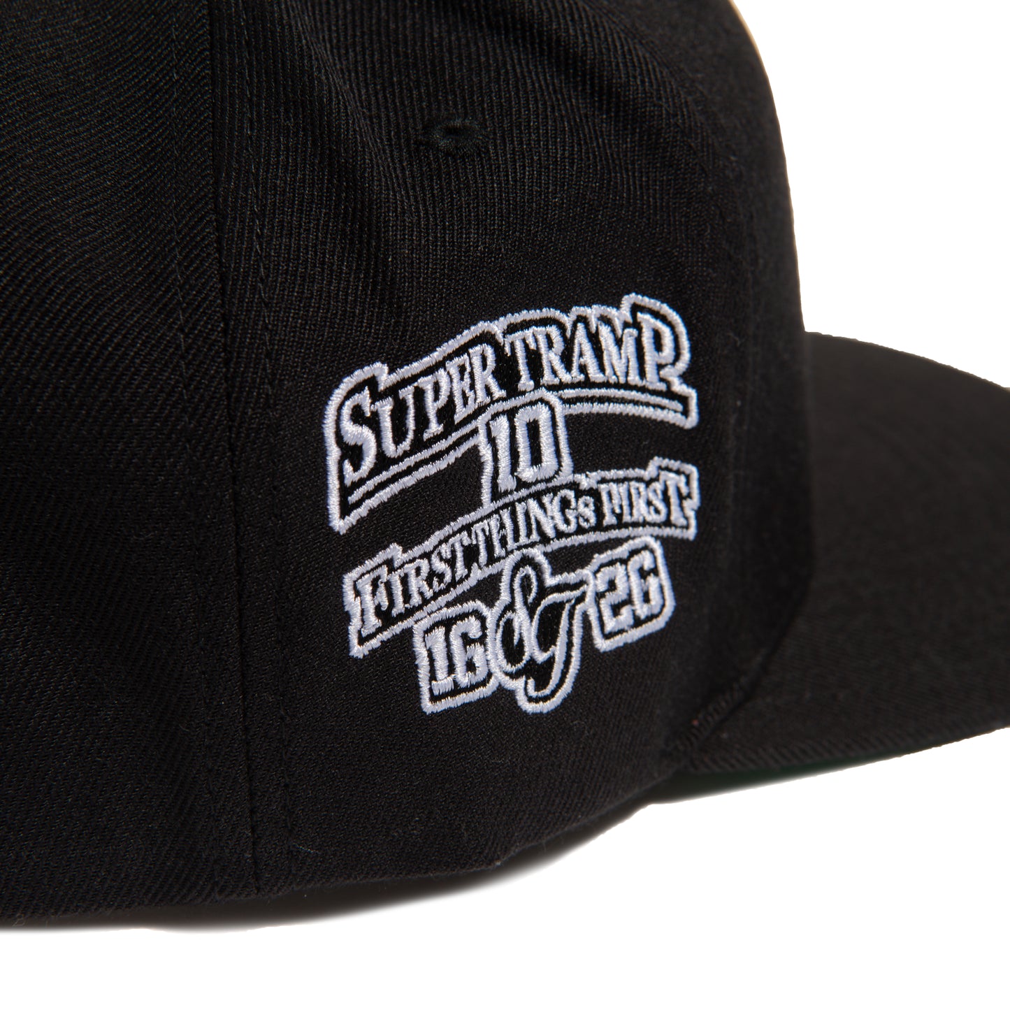LEO B.B "10th anniversary patch" CAP
BLACK x BLACK