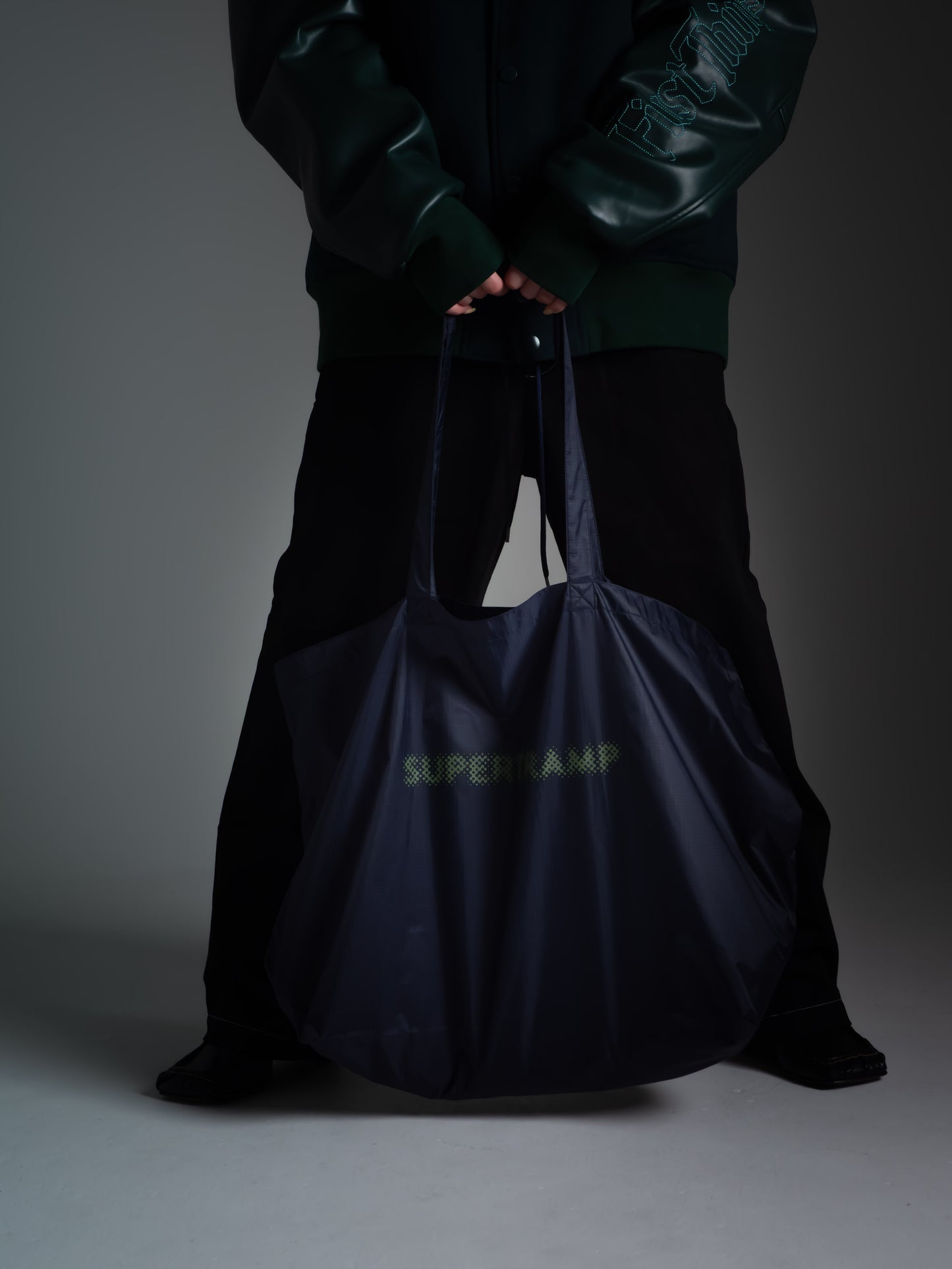 DOT MOTION TOTE / NV