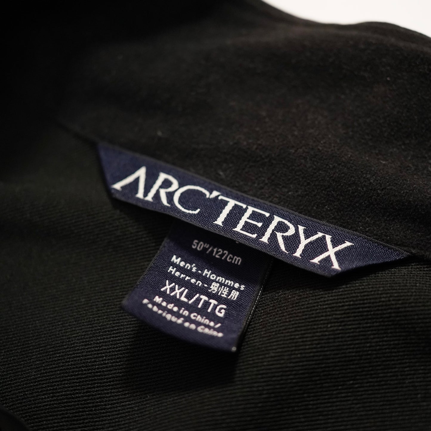 "USED" ARC’TERYX GAMMA LT JACKET by ''LAND ROVER''/ XXL