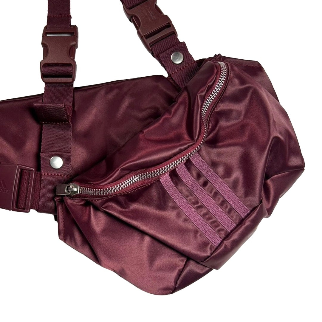 "adidas x ivy park" HARNESS BAG/ RED