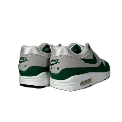 NIKE "AIR MAX 1 SC" / WHITE EVER GREEN