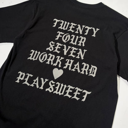 24/7 WORK HARD ♡ PLAY SWEET TEE / BLACK