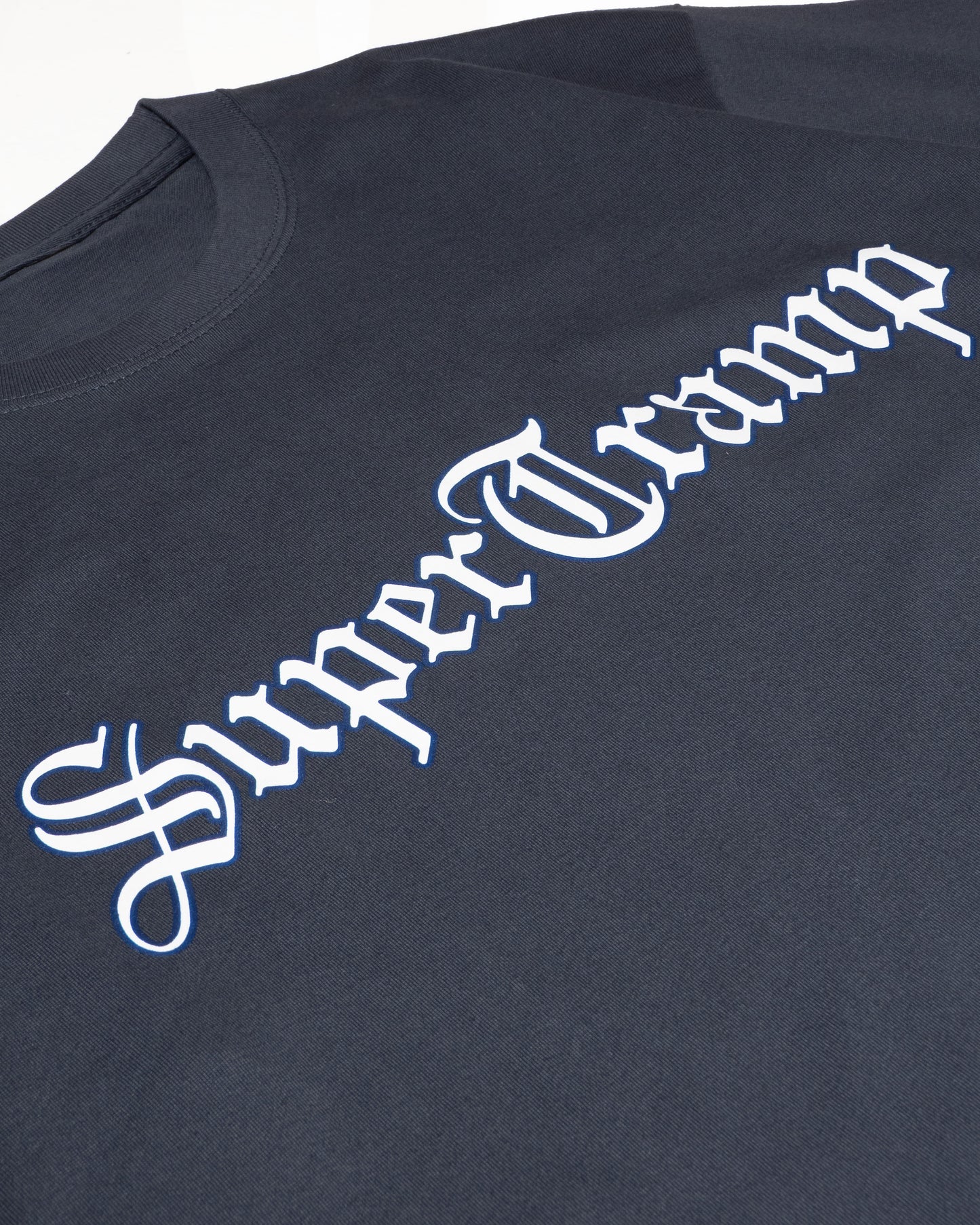 OLD English s/s TEE / CHACOLE