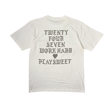 24/7 WORK HARD ♡ PLAY SWEET TEE / WHITE