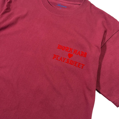 24/7 WORK HARD ♡ PLAY SWEET TEE / BURGANDY